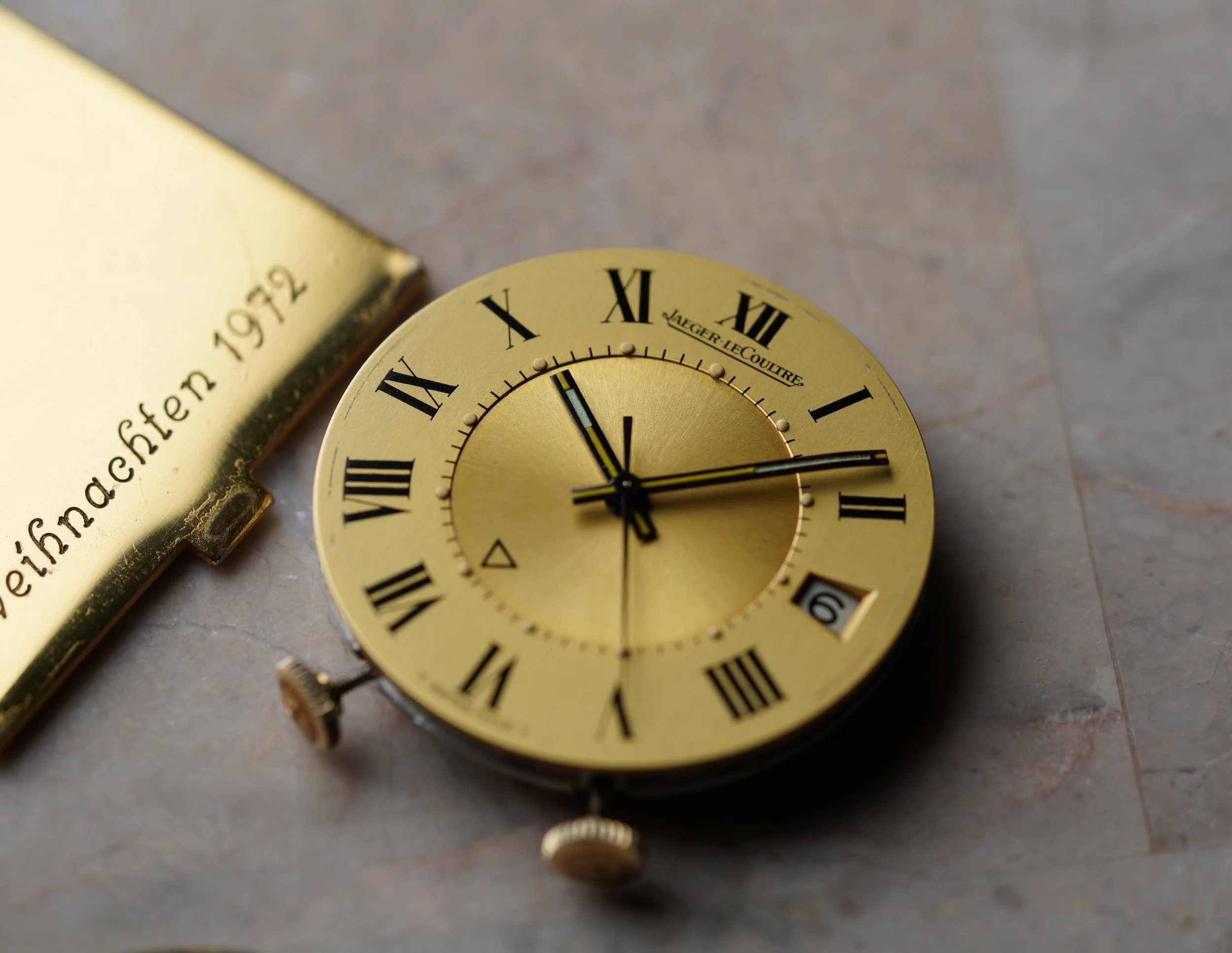Jaeger-LeCoultre Reference 11016: A Clous de Paris alarm clock